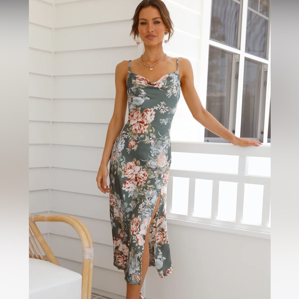 Mariposa Midi Sage Dress